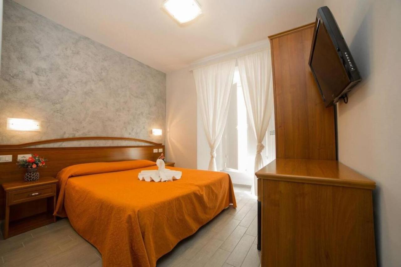 Hotel Parri Silton Roma Exterior foto